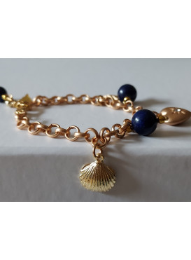 Elegantní řetízkový zapínací náramek z lapis lazuli se zlatým srdcem, mušlí a hvězdicí
