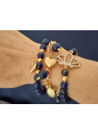 Elegantní řetízkový zapínací náramek z lapis lazuli se zlatým srdcem, mušlí a hvězdicí